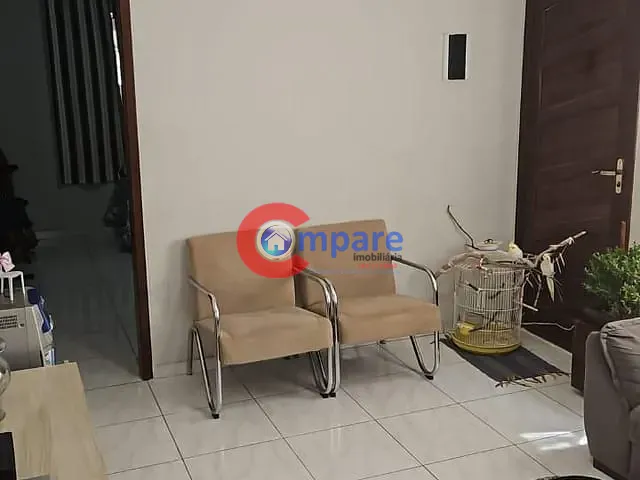 Casa com 125m² 2 quartos e 1 banheiro, à venda, no bairro Jardim Mediterrâneo em Guarulhos