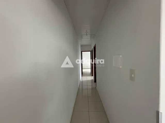 Casa com 138m² 2 quartos e 2 banheiros, à venda, no bairro Jardim Carvalho em Ponta Grossa