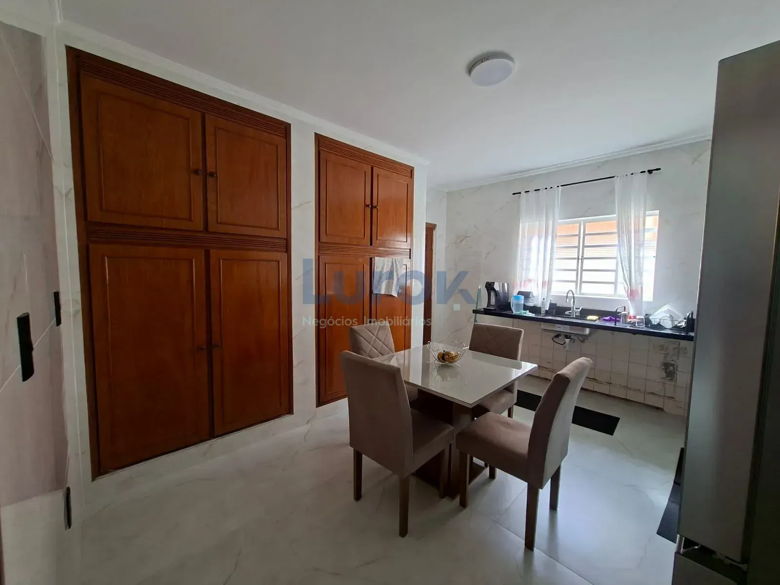 Casa, 3 quartos, 270 m² - Foto 14