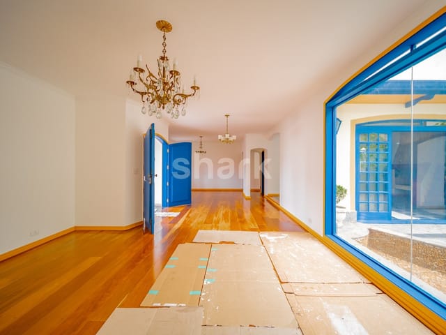 Casa com 1123m² 4 quartos e 3 banheiros, à venda, no bairro Alphaville em Santana de Parnaíba