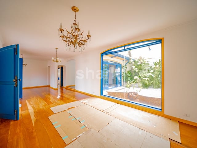 Casa com 1123m² 4 quartos e 3 banheiros, à venda, no bairro Alphaville em Santana de Parnaíba