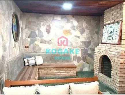 Casa, 3 quartos, 245 m² - Foto 3