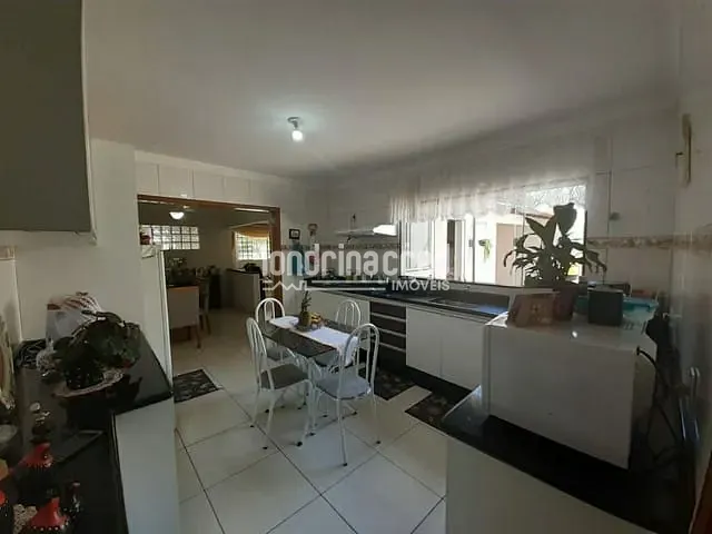 Casa, 5 quartos, 10 m² - Foto 6