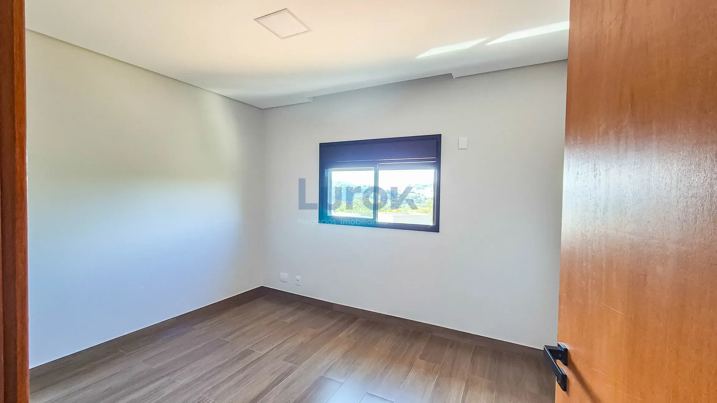 Casa, 3 quartos, 240 m² - Foto 17