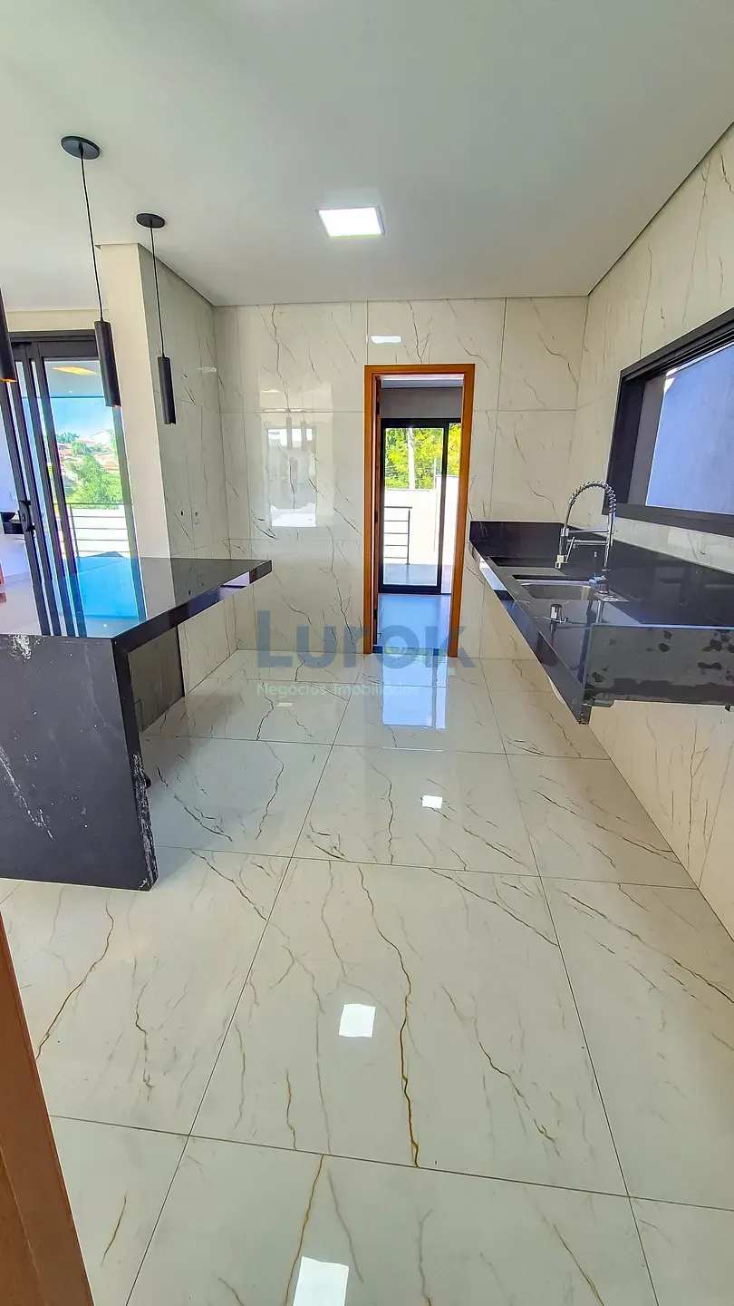 Casa, 3 quartos, 240 m² - Foto 8