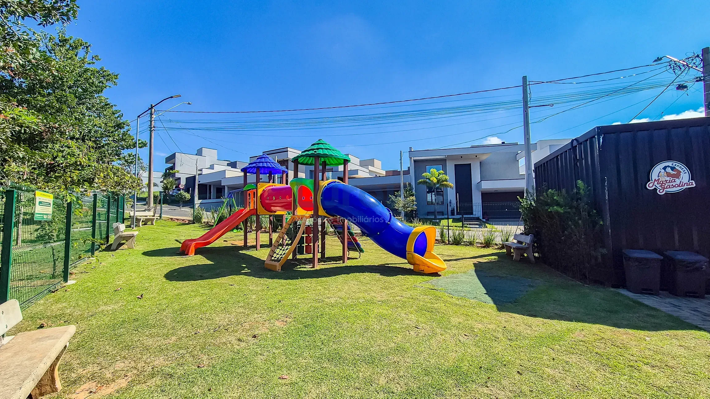 Casa, 3 quartos, 240 m² - Foto 49