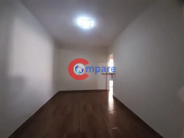 Casa com 150m² 2 quartos e 1 banheiro, à venda, no bairro Parque Renato Maia em Guarulhos