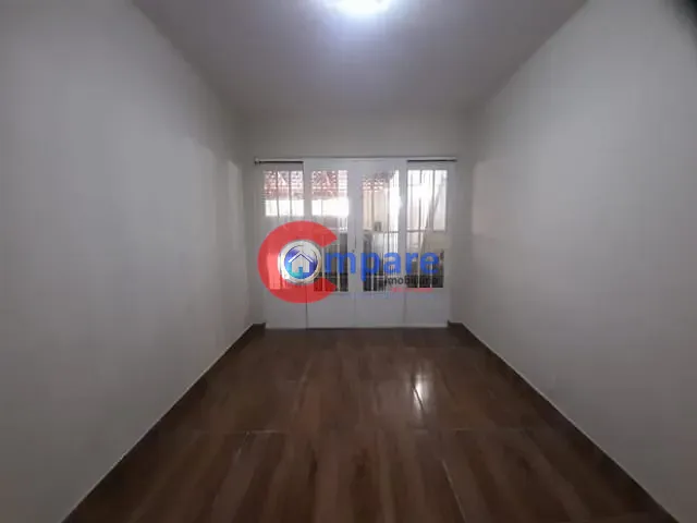 Casa com 150m² 2 quartos e 1 banheiro, à venda, no bairro Parque Renato Maia em Guarulhos