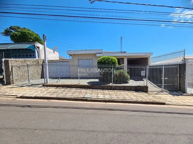 Casa com 336m² 3 quartos e 2 banheiros, à venda, no bairro Jardim Santa Rosália em Sorocaba