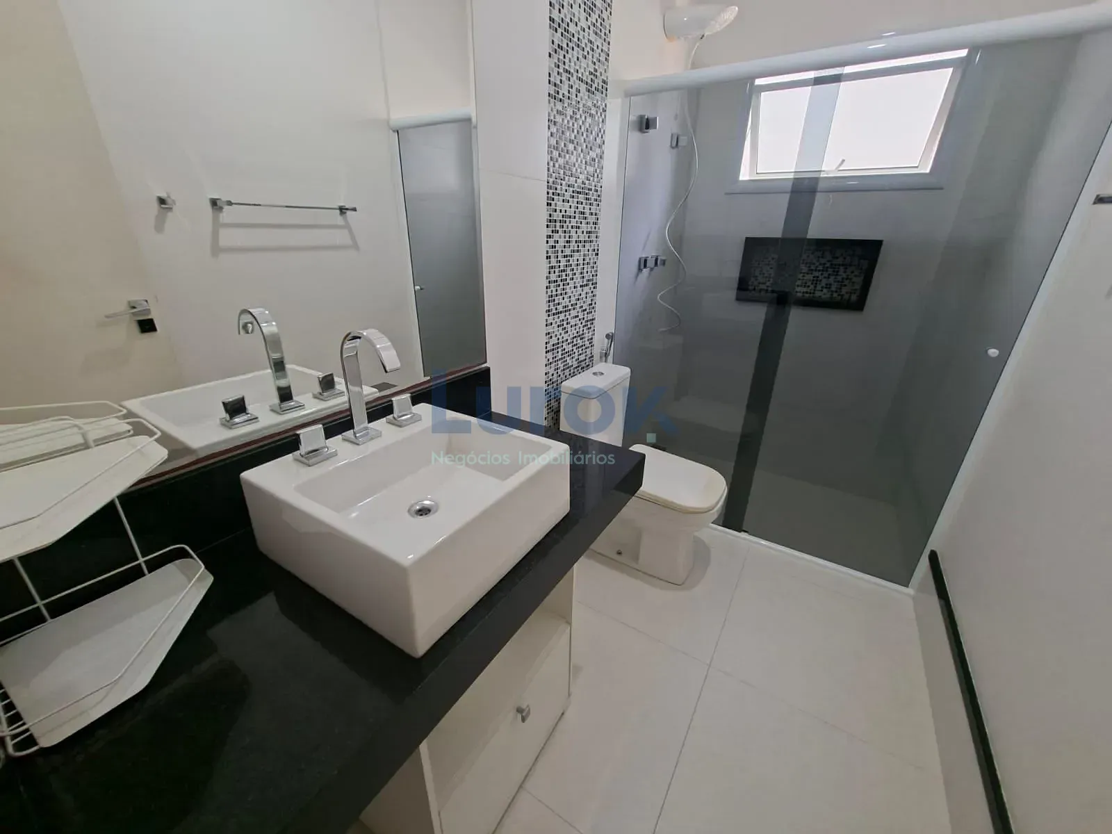 Casa, 3 quartos, 200 m² - Foto 14
