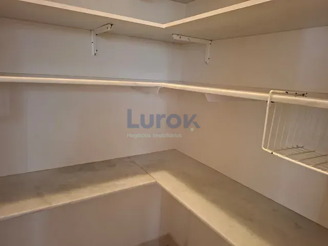 Casa com 336m² 3 quartos e 3 banheiros, à venda ou para alugar, no bairro Loteamento Residencial Santa Gertrudes em Valinhos