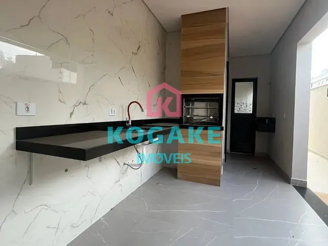 Casa com 10m² 3 quartos e 3 banheiros, à venda, no bairro Condomínio Residencial Fogaça em Jacareí