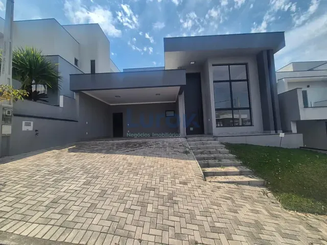 Casa com 300m² 3 quartos e 5 banheiros, à venda, no bairro Bosque dos Eucaliptos em Valinhos