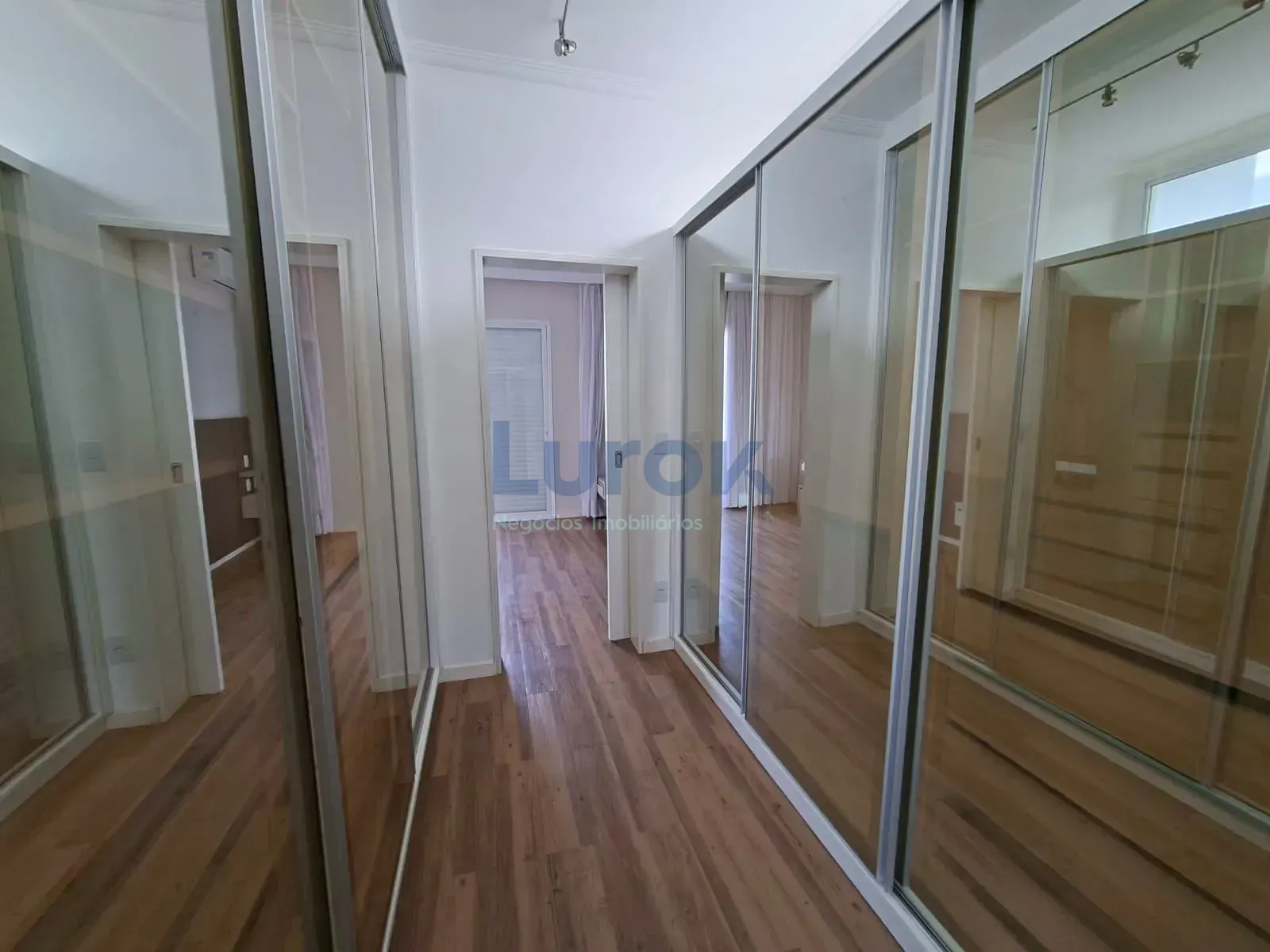 Casa, 3 quartos, 259 m² - Foto 20
