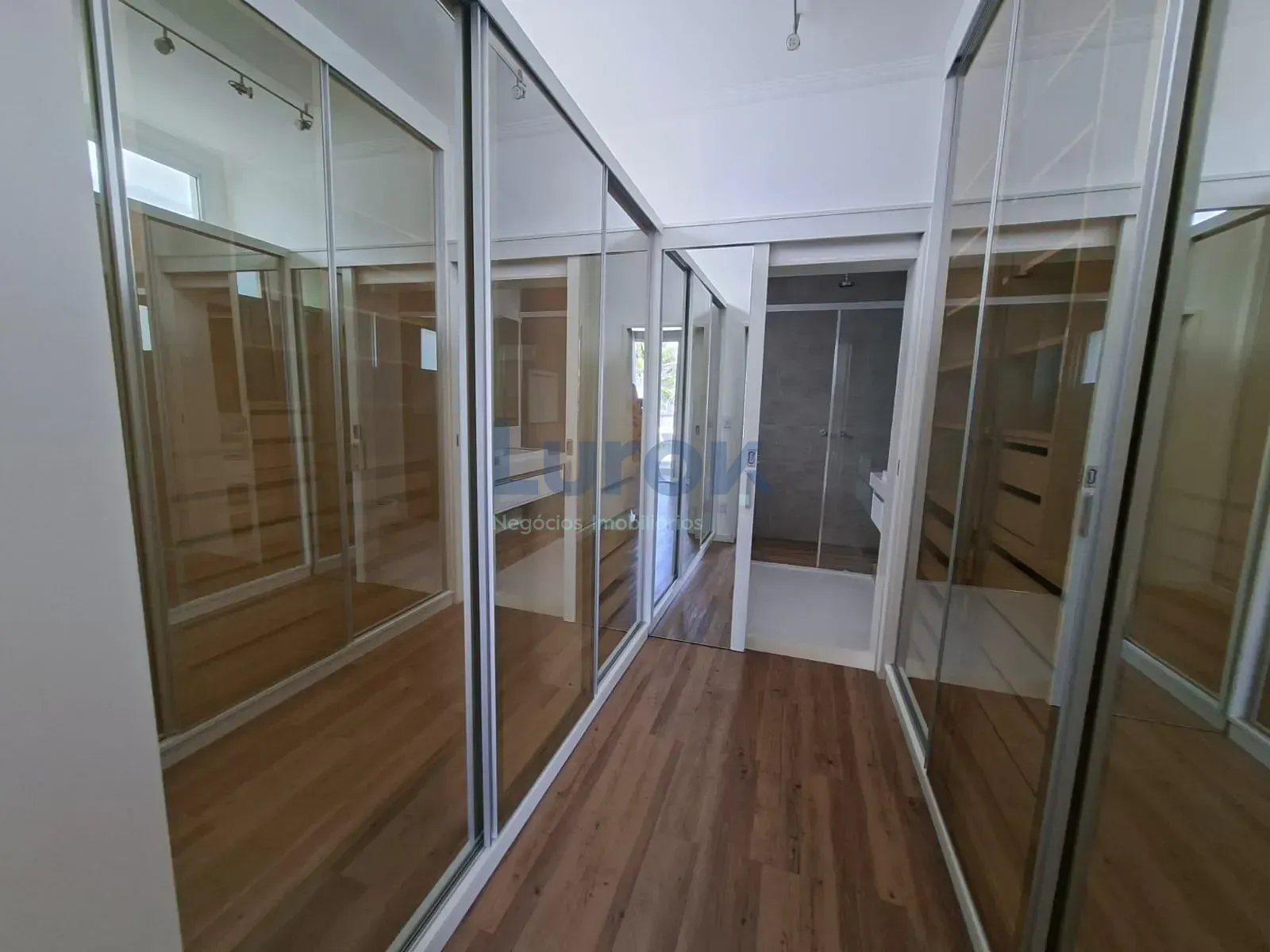 Casa, 3 quartos, 259 m² - Foto 22