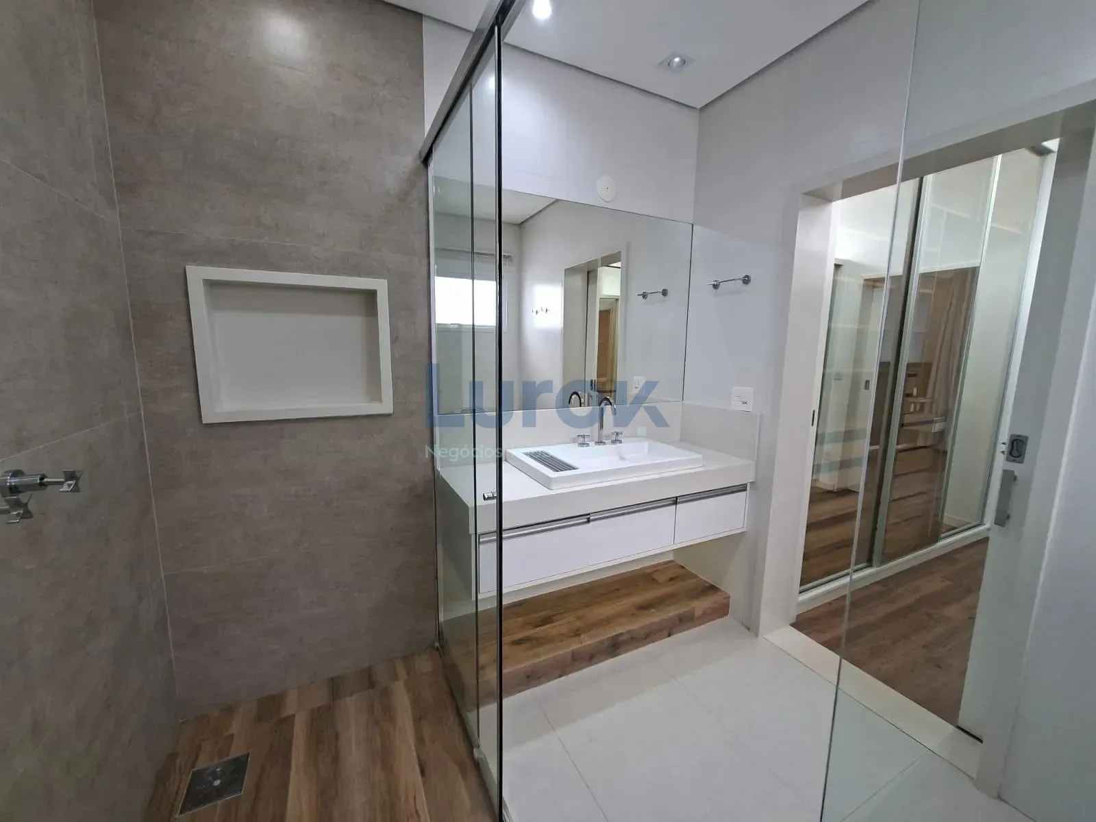 Casa, 3 quartos, 259 m² - Foto 61