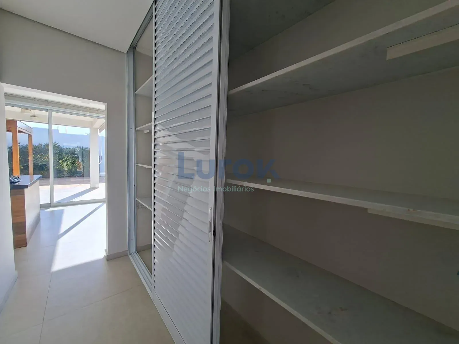 Casa, 3 quartos, 259 m² - Foto 31