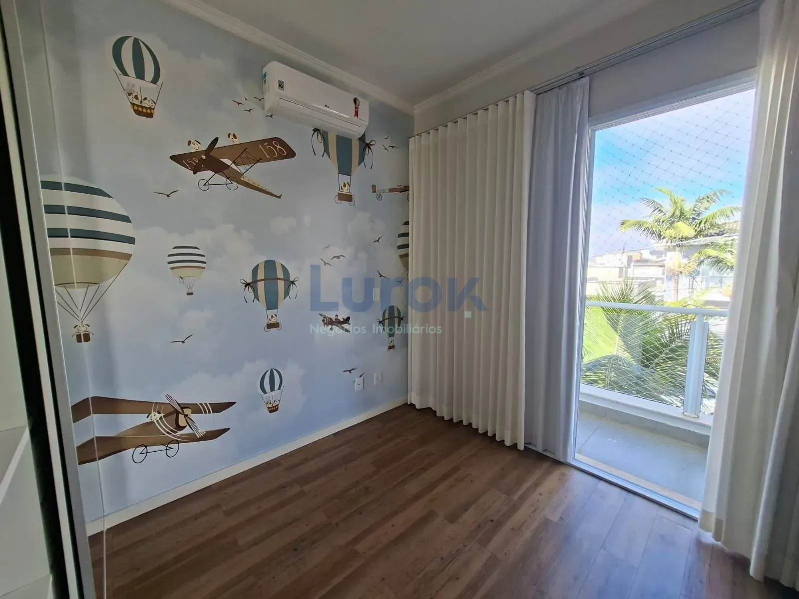 Casa, 3 quartos, 259 m² - Foto 35