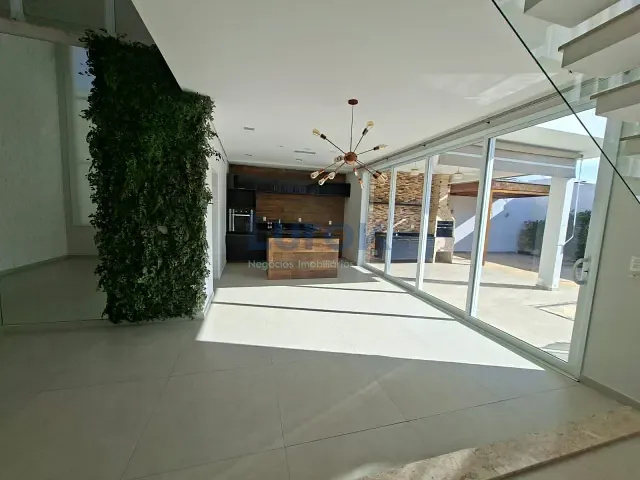 Casa com 336m² 3 quartos e 5 banheiros, à venda, no bairro Loteamento Residencial Santa Gertrudes em Valinhos