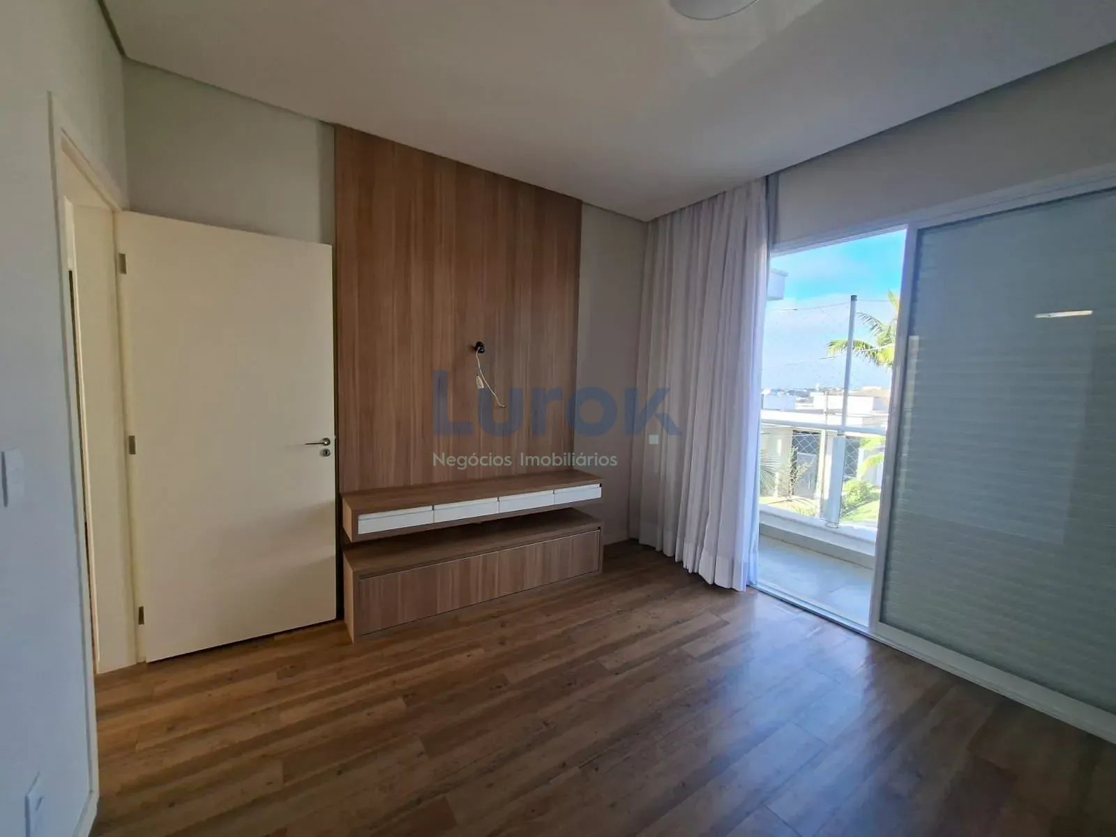 Casa, 3 quartos, 259 m² - Foto 36