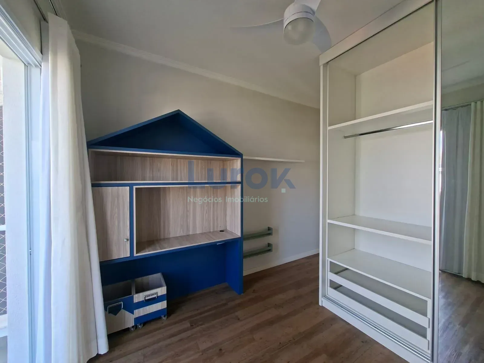 Casa, 3 quartos, 259 m² - Foto 40