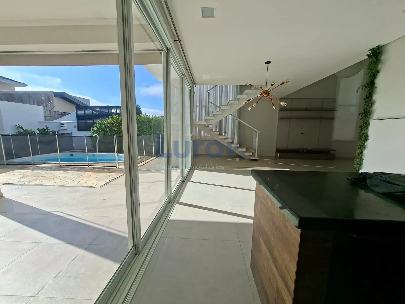 Casa, 3 quartos, 259 m² - Foto 6