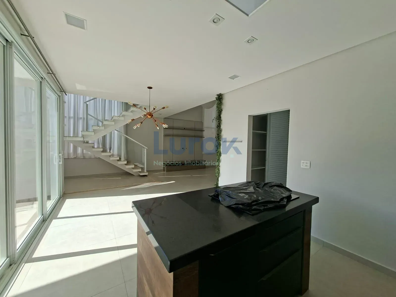 Casa, 3 quartos, 259 m² - Foto 7