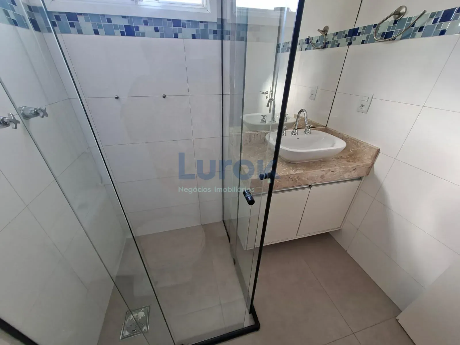 Casa, 3 quartos, 259 m² - Foto 48
