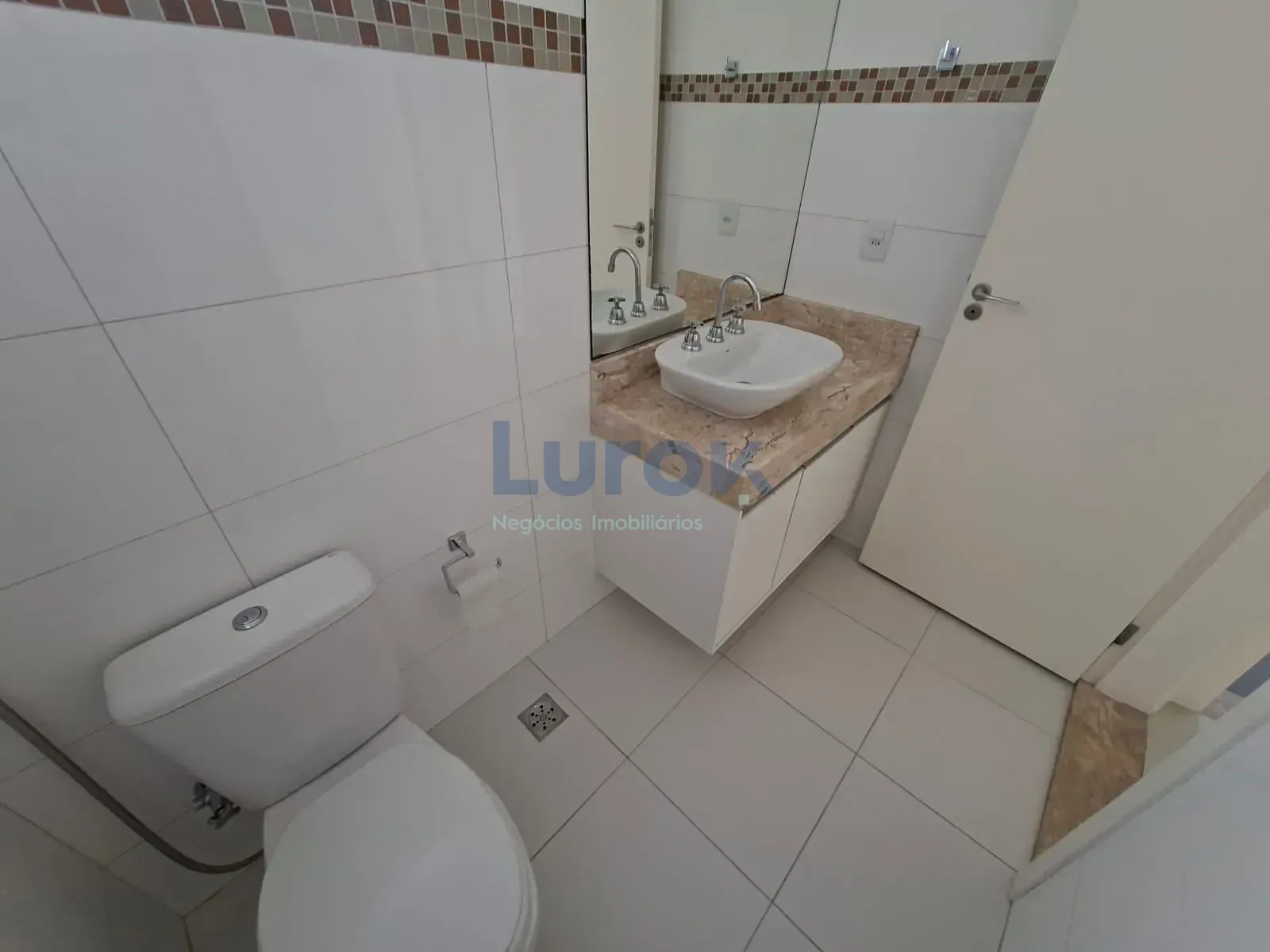 Casa, 3 quartos, 259 m² - Foto 55