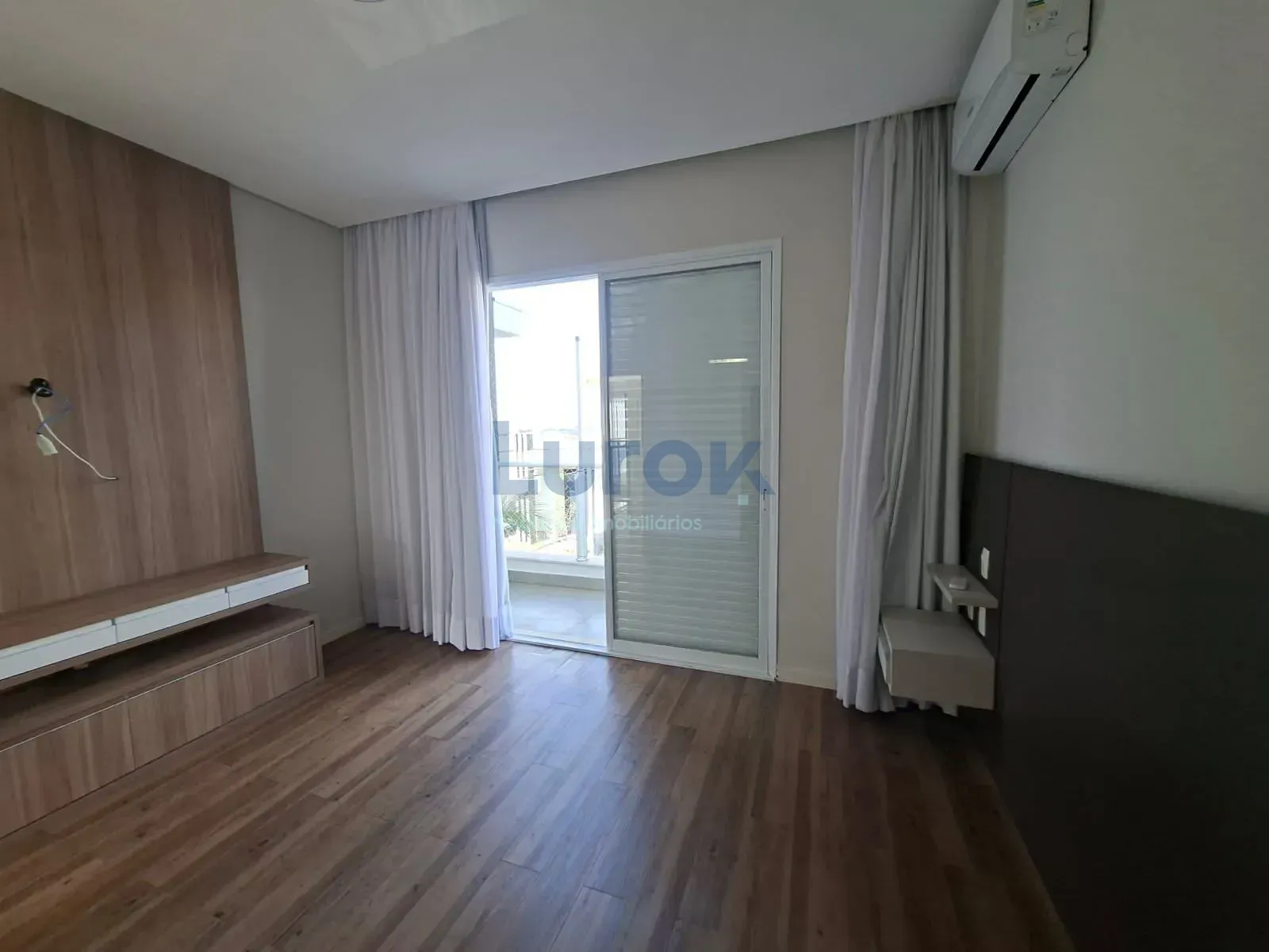 Casa, 3 quartos, 259 m² - Foto 62