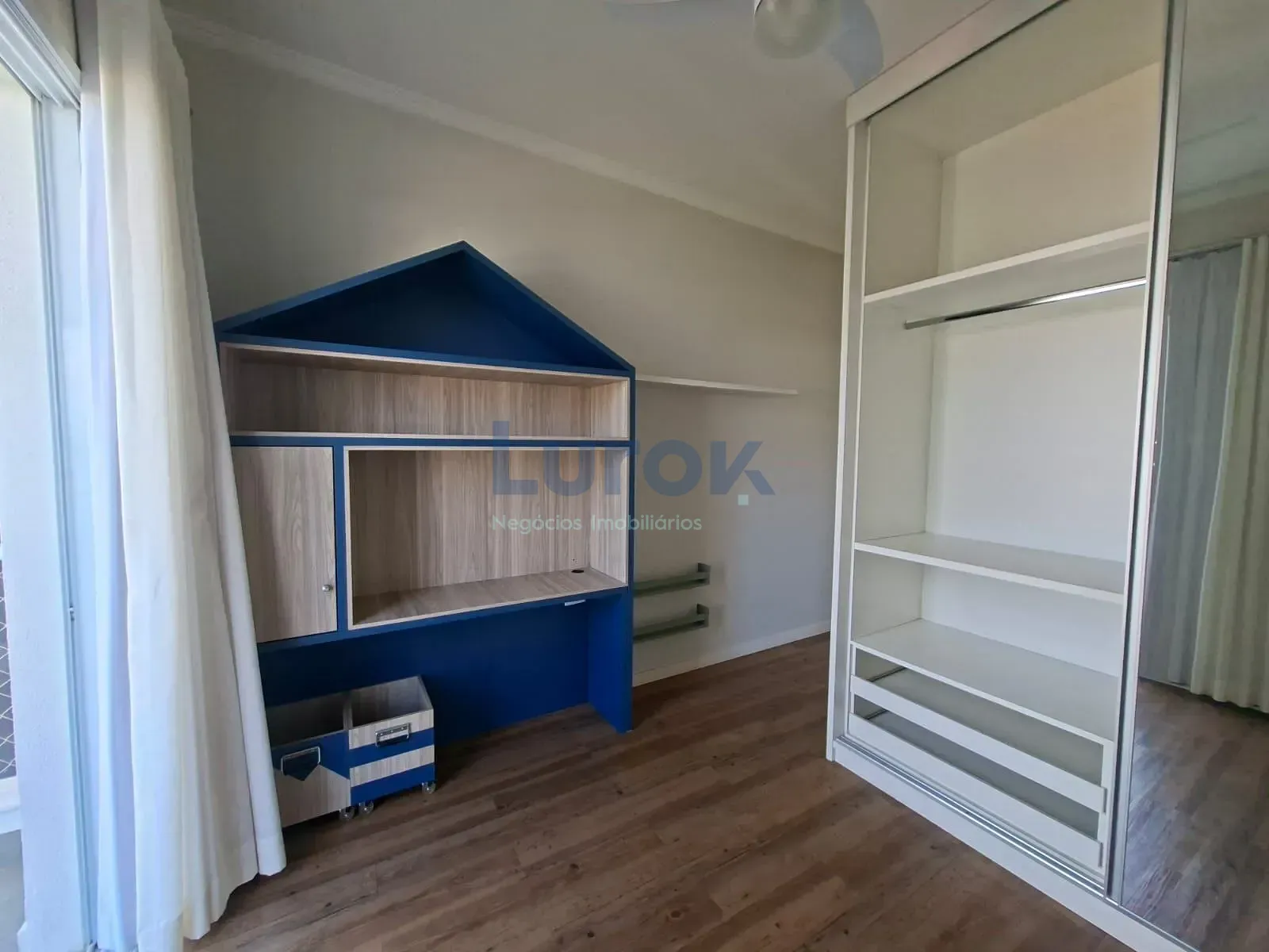 Casa, 3 quartos, 259 m² - Foto 63