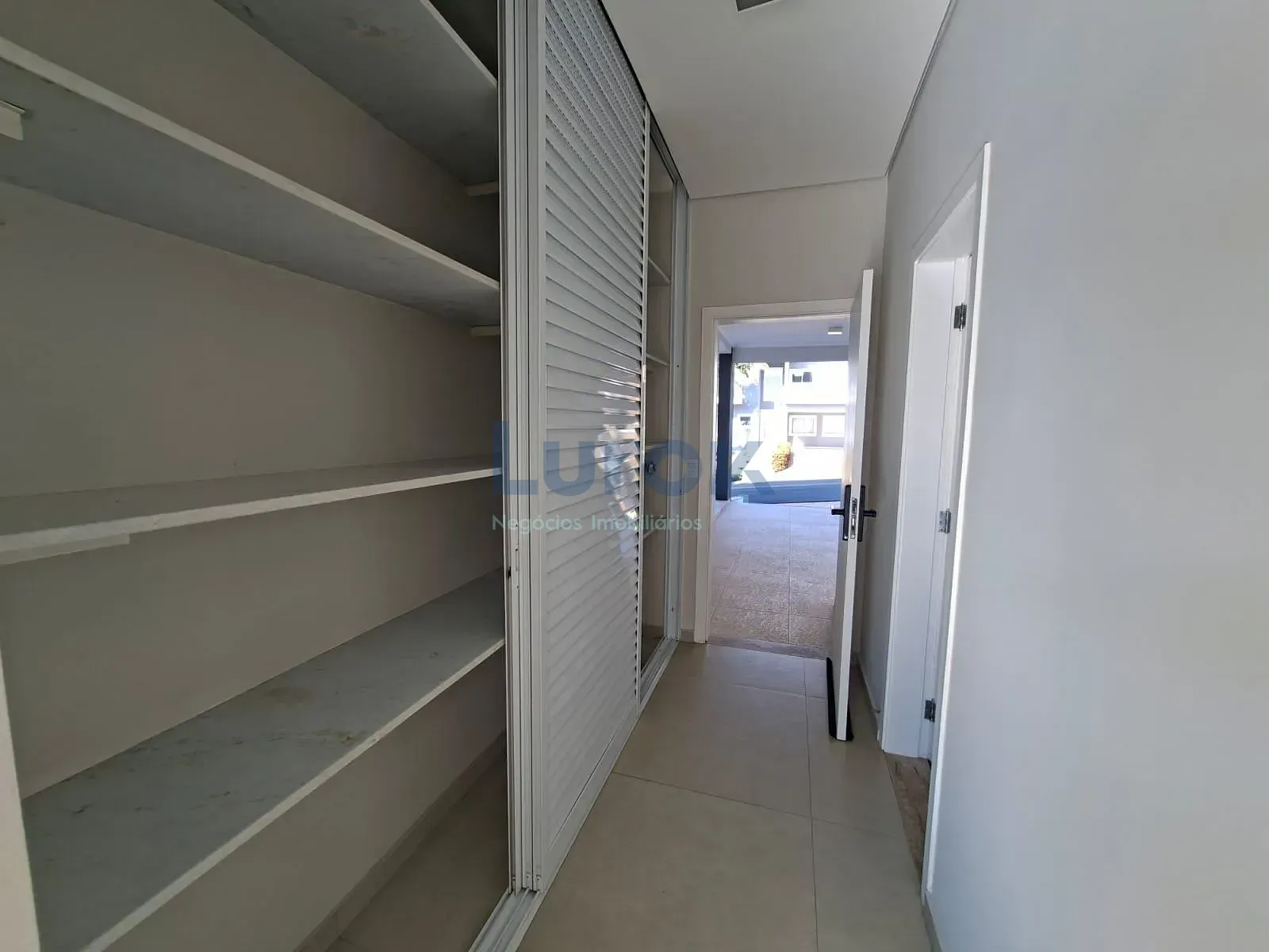 Casa, 3 quartos, 259 m² - Foto 17