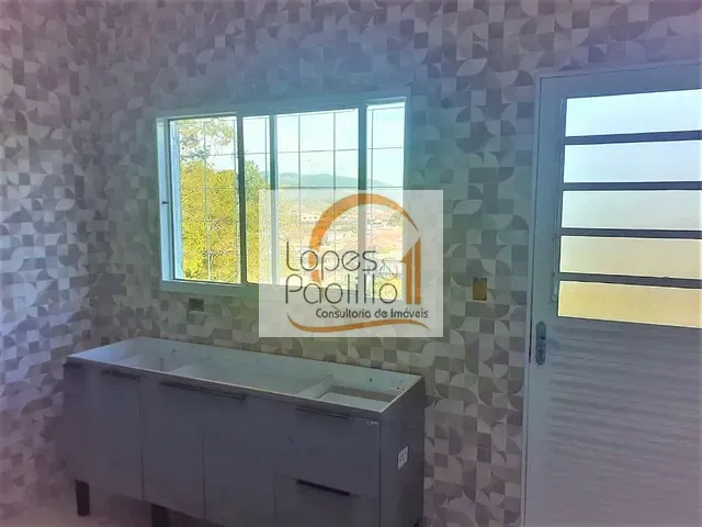 Casa com 200m² 2 quartos e 1 banheiro, à venda, no bairro Jardim Imperial em Atibaia