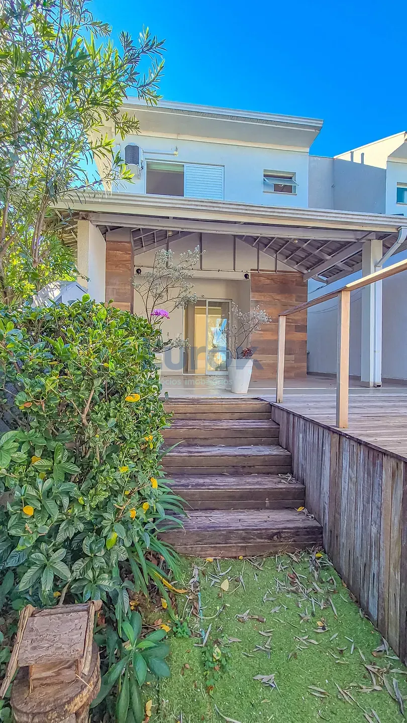 Casa, 3 quartos, 113 m² - Foto 1