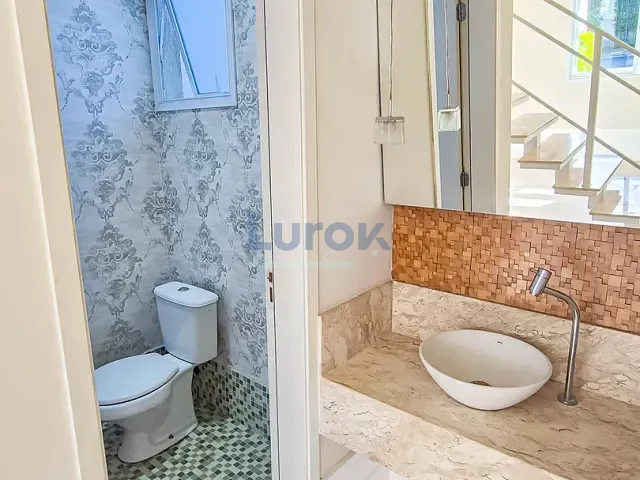 Casa com 224m² 3 quartos e 3 banheiros, para alugar, no bairro Vila Jair em Valinhos