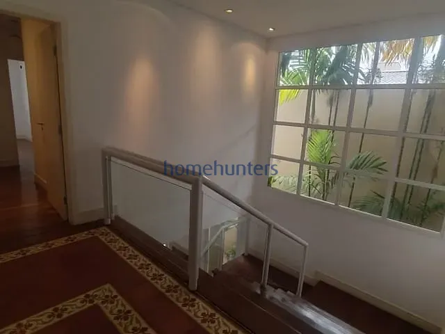 Casa com 468m² 4 quartos e 6 banheiros, para alugar, no bairro Bairro das Palmeiras em Campinas
