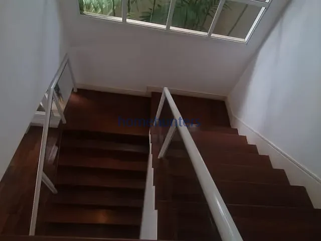 Casa com 468m² 4 quartos e 6 banheiros, para alugar, no bairro Bairro das Palmeiras em Campinas