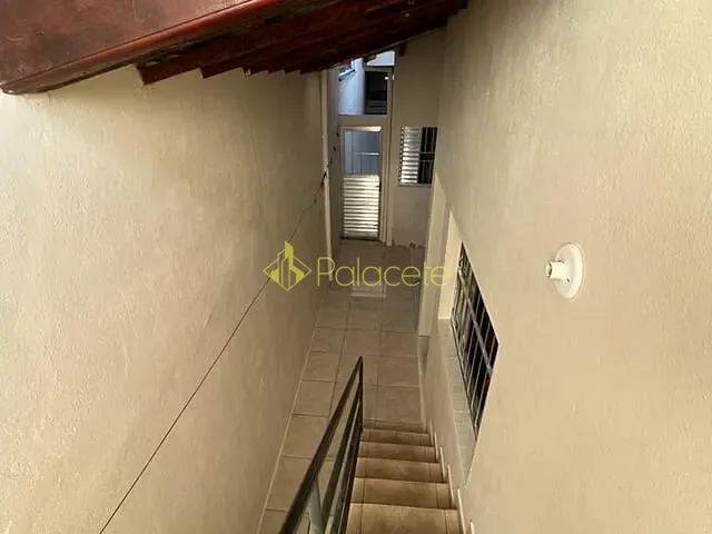 Casa com 125m² 4 quartos e 3 banheiros, à venda, no bairro Araretama em Pindamonhangaba