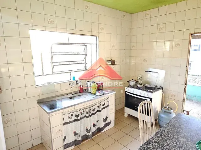 Casa 3 quartos e 2 banheiros, à venda, no bairro Jardim Valparaíba em São José dos Campos