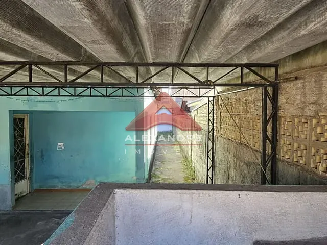 Casa 3 quartos e 2 banheiros, à venda, no bairro Jardim Valparaíba em São José dos Campos