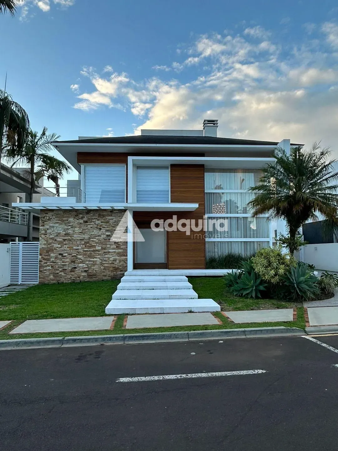 Casa, 3 quartos, 400 m² - Foto 1