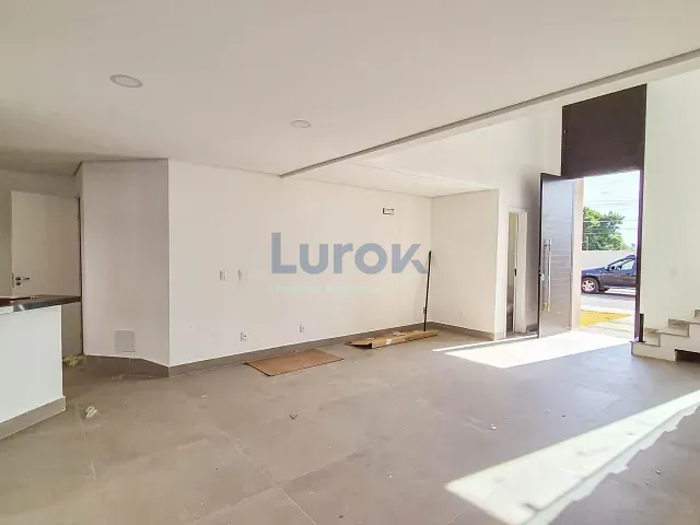 Casa com 140m² 3 quartos e 1 banheiro, à venda, no bairro Vista Alegre em Vinhedo
