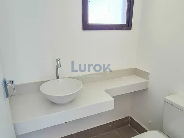 Casa com 140m² 3 quartos e 1 banheiro, à venda, no bairro Vista Alegre em Vinhedo