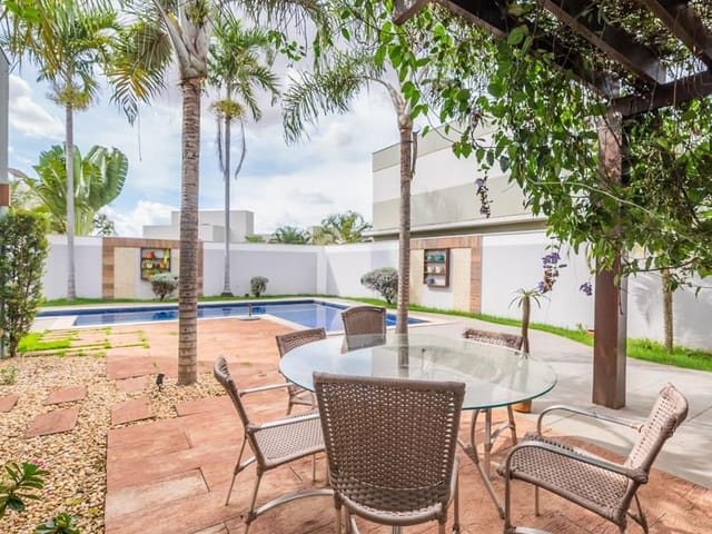 Foto do Casa - Casa em condomínio para venda com 3 quartos, sendo 3 suítes, 346.9m² | Lares e Andares Imóveis