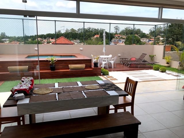 Casa com 400m² 4 quartos e 5 banheiros, à venda, no bairro Morada dos Pinheiros (Aldeia da Serra) em Santana de Parnaíba
