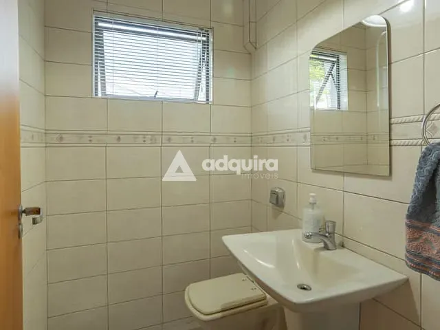 Casa com 420m² 5 quartos e 6 banheiros, à venda, no bairro Orfãs em Ponta Grossa