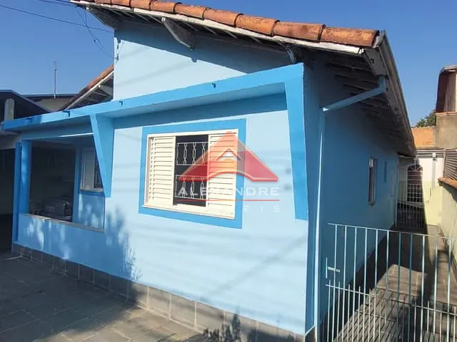 Casa com 250m² 3 quartos e 2 banheiros, à venda, no bairro Jardim Satélite em São José dos Campos