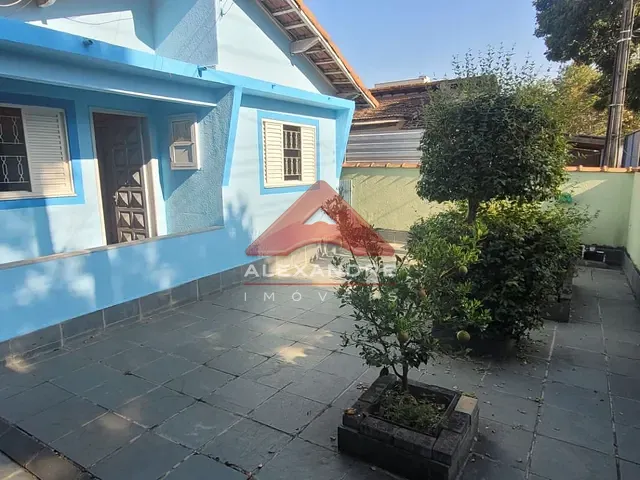 Casa com 250m² 3 quartos e 2 banheiros, à venda, no bairro Jardim Satélite em São José dos Campos