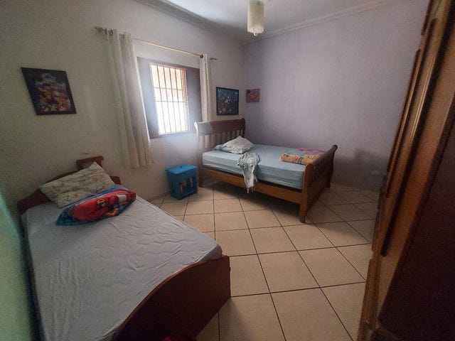 Casa 2 quartos e 2 banheiros, à venda, no bairro Portal da Mantiqueira em Taubaté