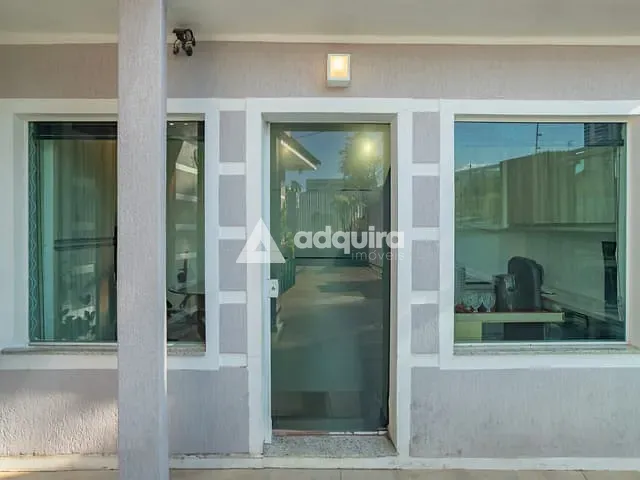 Casa com 396m² 3 quartos e 2 banheiros, à venda ou para alugar, no bairro Oficinas em Ponta Grossa